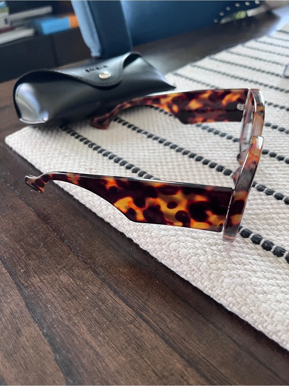 SHEIN Women's Tortoise Square Chunky Eyeglasses - Brown